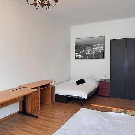 Grzybowska Rooms Warsaw Exterior photo